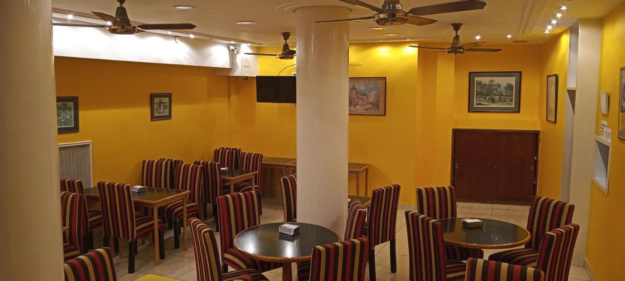 Hotel Tres Sargentos Buenos Aires Zewnętrze zdjęcie