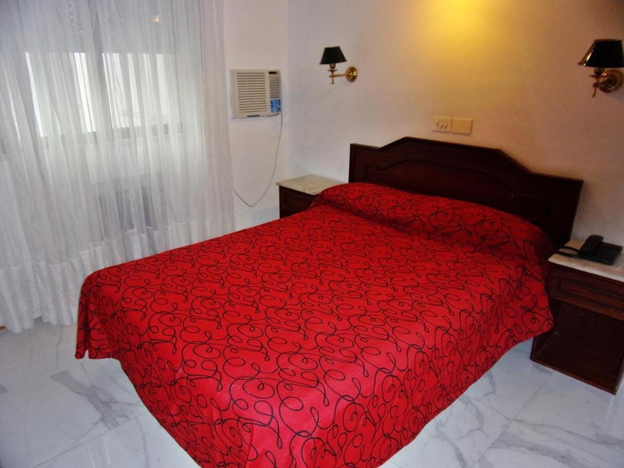 Hotel Tres Sargentos Buenos Aires Zewnętrze zdjęcie