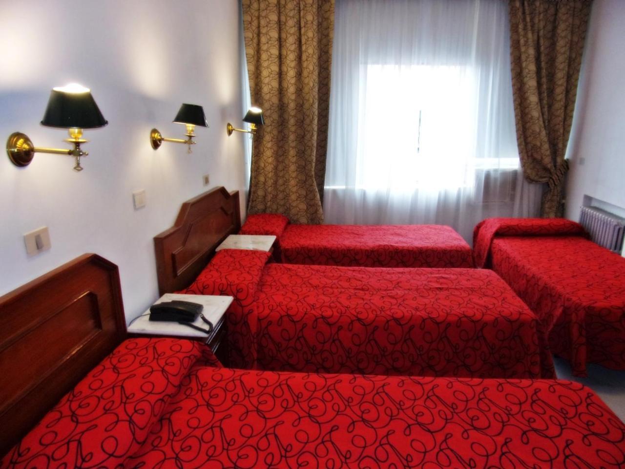 Hotel Tres Sargentos Buenos Aires Zewnętrze zdjęcie