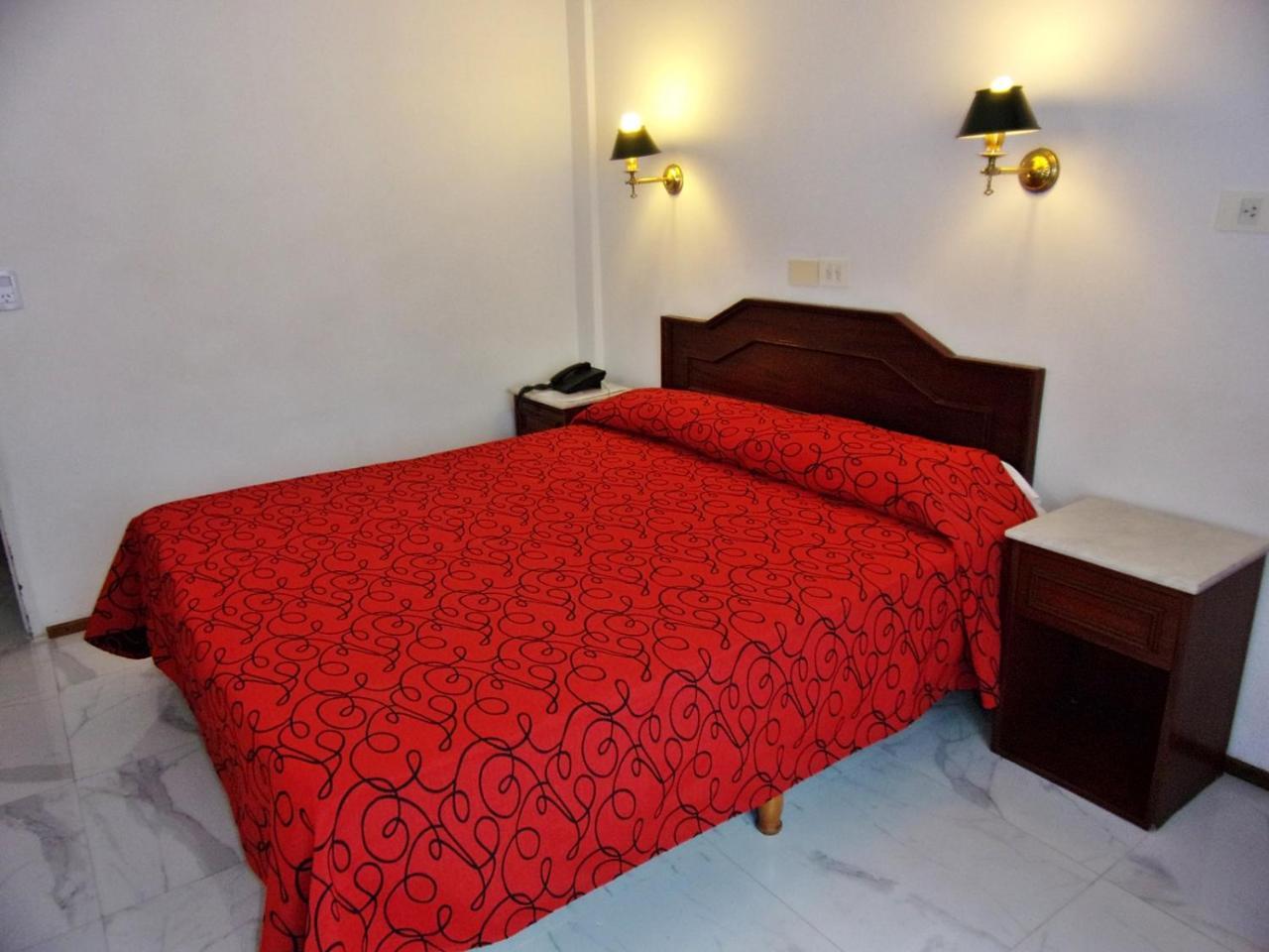 Hotel Tres Sargentos Buenos Aires Zewnętrze zdjęcie